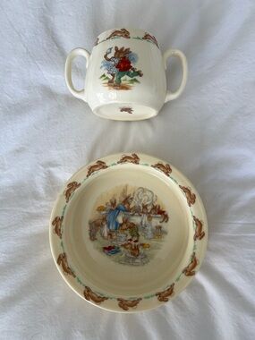 Bunnykins Children's Bunny Story Ceramic Bowl and Two-Handle Cup - Cream